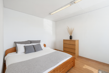 pokoj 3 - Prodej bytu 3+1 v osobním vlastnictví 78 m², Praha 9 - Černý Most