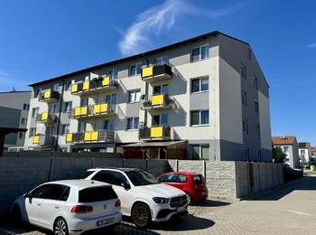 Prodej bytu 2+kk v osobním vlastnictví 56 m², Chýně