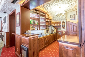 bar - Prodej domu 832 m², Hřensko