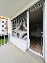 Balkon - Pronájem bytu 3+kk v osobním vlastnictví 68 m², Praha 9 - Černý Most