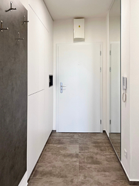 předsíň - Pronájem bytu 2+kk v osobním vlastnictví 50 m², České Budějovice