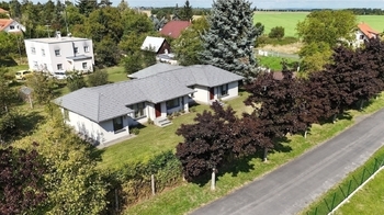 Prodej pozemku 1600 m², Praha 9 - Klánovice