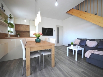 Prodej domu 71 m², Polerady
