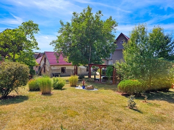 Prodej domu 260 m², Očihov