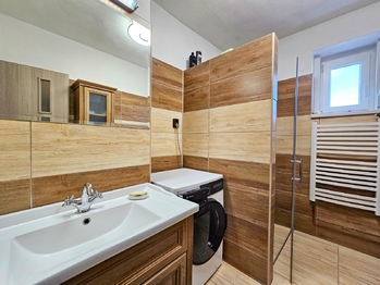 Prodej domu 260 m², Očihov