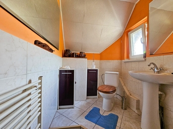 Prodej domu 260 m², Očihov