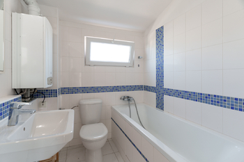 Pronájem domu 84 m², Nupaky