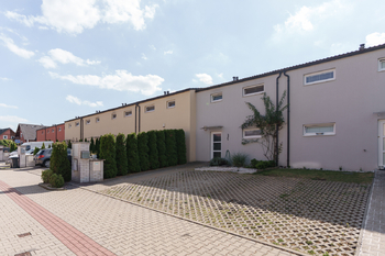 Pronájem domu 84 m², Nupaky