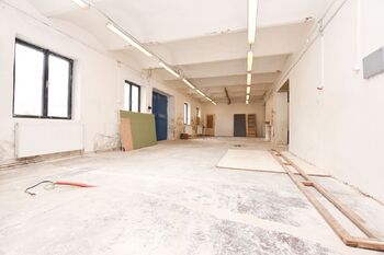 Pronájem výrobních prostor 193 m², Žatec