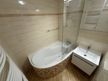 Pronájem bytu 2+1 v osobním vlastnictví 56 m², Děčín