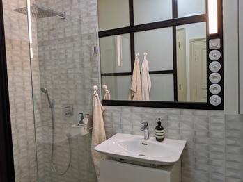 Koupelna - Pronájem bytu 2+kk v osobním vlastnictví 53 m², Praha 7 - Bubeneč