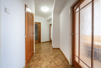 Chodba - Pronájem bytu 3+1 v osobním vlastnictví 83 m², Praha 4 - Podolí
