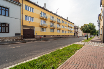 Prodej bytu 3+1 v osobním vlastnictví 59 m², Český Brod