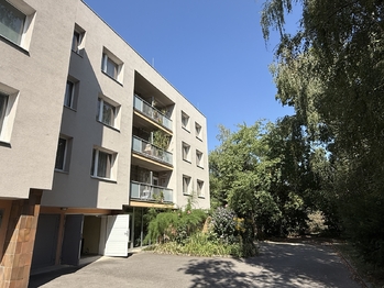 Prodej bytu 3+1 v osobním vlastnictví 73 m², Praha 10 - Záběhlice