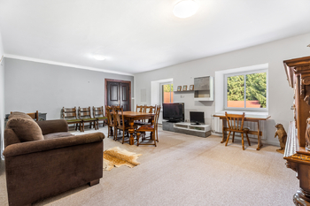 Prodej bytu 6 a více v osobním vlastnictví 503 m², Dubá