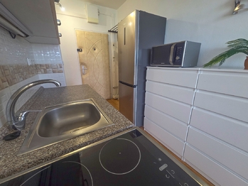 Pronájem bytu 2+kk v družstevním vlastnictví 42 m², České Budějovice