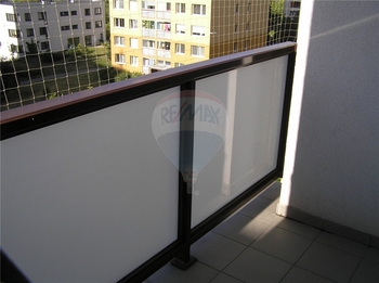 privátní lodžie - Pronájem bytu 1+1 v osobním vlastnictví 40 m², Praha 10 - Hostivař