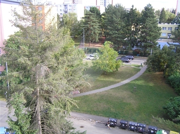 výhled - Pronájem bytu 1+1 v osobním vlastnictví 40 m², Praha 10 - Hostivař