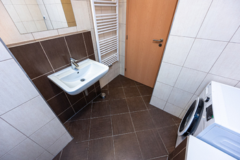 Pronájem bytu 1+kk v osobním vlastnictví 25 m², Hostivice