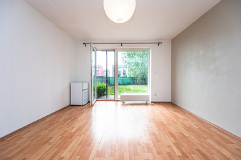 Pronájem bytu 1+kk v osobním vlastnictví 25 m², Hostivice