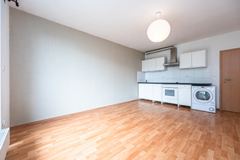 Pronájem bytu 1+kk v osobním vlastnictví 25 m², Hostivice