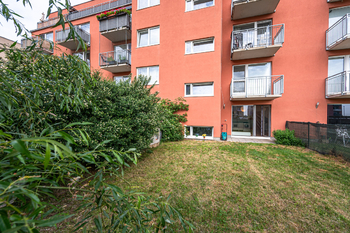 Pronájem bytu 1+kk v osobním vlastnictví 25 m², Hostivice