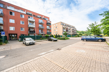 Pronájem bytu 1+kk v osobním vlastnictví 25 m², Hostivice