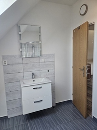 Pronájem bytu 1+kk v osobním vlastnictví 42 m², Český Těšín