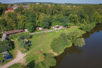 Prodej pozemku 6879 m², Nadryby