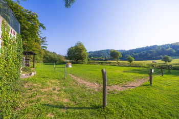 Prodej pozemku 6879 m², Nadryby