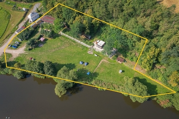 Prodej pozemku 6879 m², Nadryby