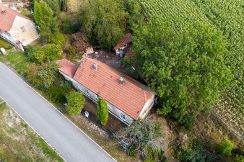 Prodej pozemku 1803 m², Vraný