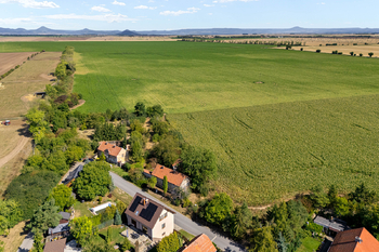 Prodej pozemku 1803 m², Vraný