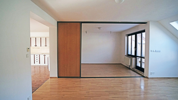 Prodej obchodních prostor 495 m², Znojmo
