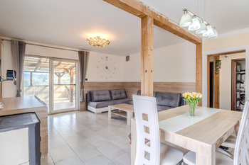 Prodej domu 132 m², Velké Chvojno