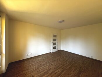 Pronájem bytu 2+1 v osobním vlastnictví 37 m², Kralovice