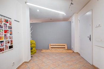 Prodej obchodních prostor 151 m², Praha 4 - Michle