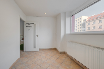 Prodej obchodních prostor 151 m², Praha 4 - Michle