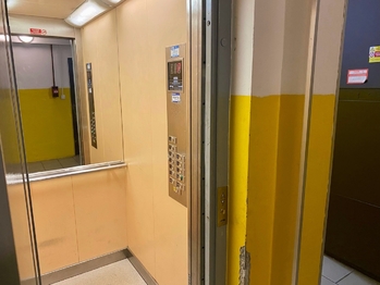 Výtah - Prodej bytu 3+kk v osobním vlastnictví 63 m², Praha 10 - Horní Měcholupy