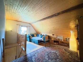 1. pokoj v podkroví - Prodej chaty / chalupy 134 m², Rybniště