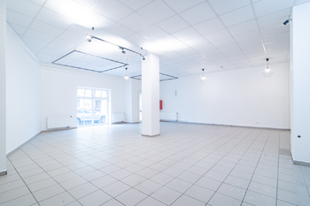 Pronájem jiných prostor 113 m², Slaný
