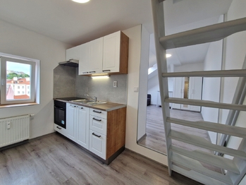 Pronájem bytu 2+1 v osobním vlastnictví 59 m², Praha 4 - Záběhlice