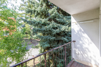 Lodžie - Prodej bytu 3+1 v osobním vlastnictví 83 m², Velké Přílepy