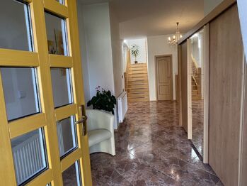 Prodej domu 230 m², Mukařov