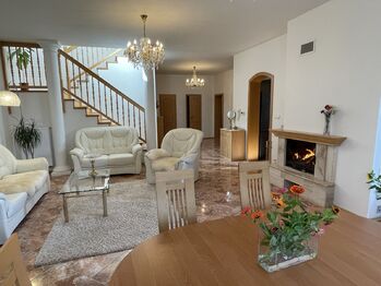 Prodej domu 230 m², Mukařov