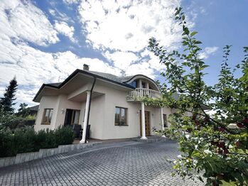 Prodej domu 230 m², Mukařov