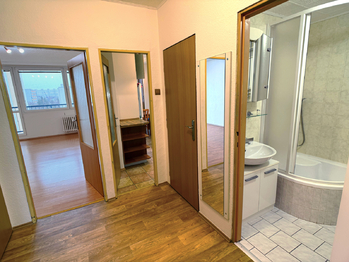 Pronájem bytu 3+1 v osobním vlastnictví 77 m², Praha 4 - Chodov