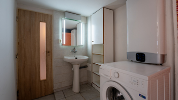 Prodej domu 209 m², Rašovice