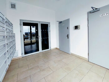 Pronájem bytu 3+kk v osobním vlastnictví 74 m², Poděbrady