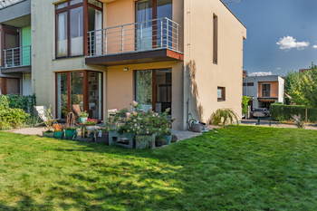 Prodej domu 202 m², Praha 9 - Vinoř